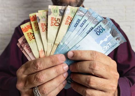 O décimo terceiro do INSS em 2025 pode surpreender os aposentados ...