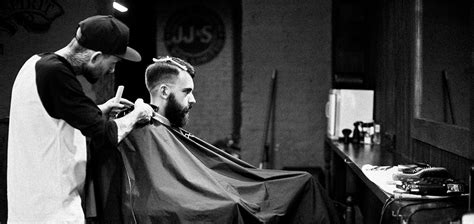 Школа (барберов) мужских парикмахеров в Киеве и Украине | FIRM Barbershop
