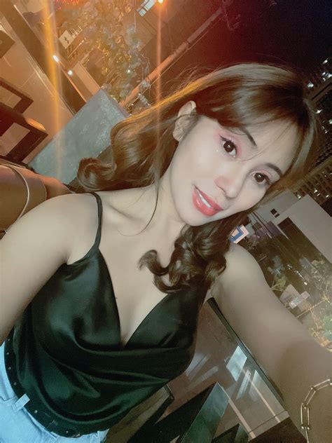 Joi, Filipino escort in Makati City