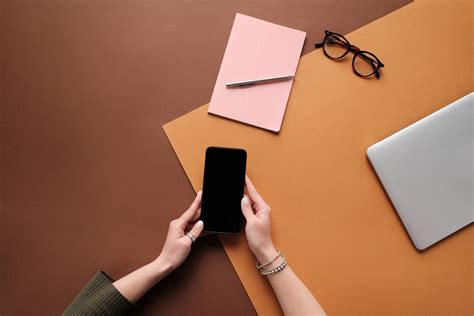 You Should Adopt These Digital Advertising Trends In 2022 - Visible Factors