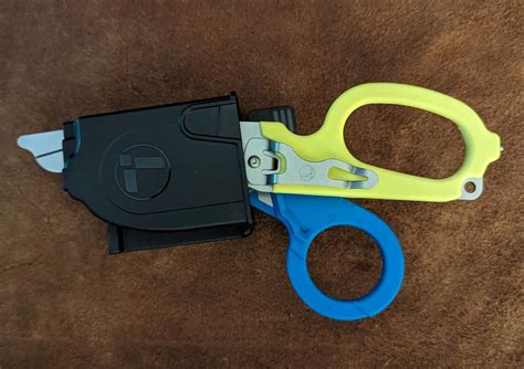Leatherman Raptor Rescue multitool review - These aren't ordinary ...