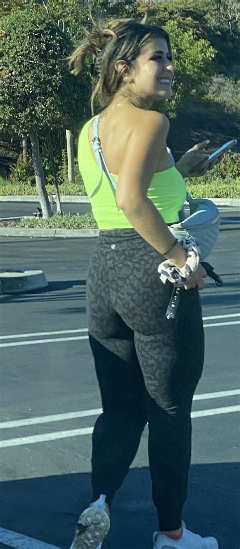 Two sexy college pawgs with perfect ass and massive VPL - Spandex