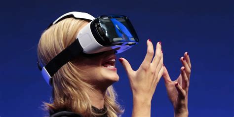 virtual reality games  experience  mobile