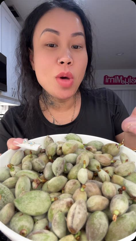 LovelyMimi | Onlyfans.com/itslovelymimi27 @love_me_some_mimi | Instagram