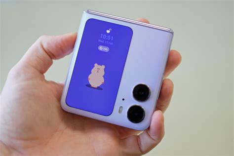 Oppo Find N2 Flip hands-on: Fixing the foldable's shortcomings | Engadget