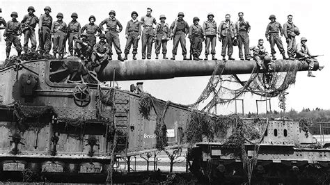 Пушка Дора бомбадировка Севастополь 5-17 июня 1942 вес снаряда 7 тон ...