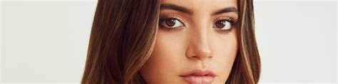 800x200 Resolution Isabela Merced Papi Song Portrait 800x200 Resolution ...