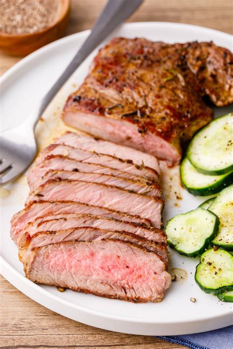 how to cook sirloin steak in frying pan 1