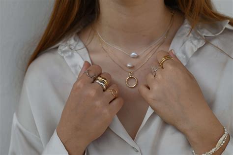 NEW - Halel