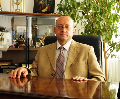 Цветан Симеонов: Да оставим хората да бъдат предприемачи, а не отново ...