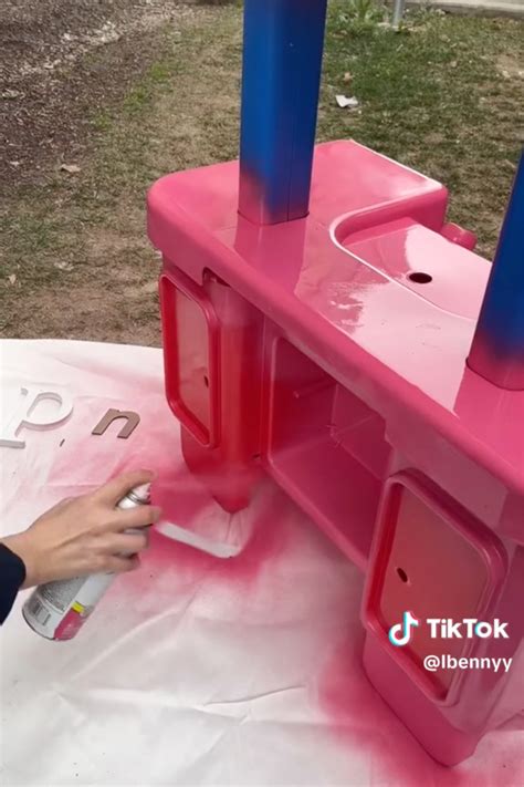 TikTok user, Lauren Bennett, transforms toy kitchen into bar cart | New