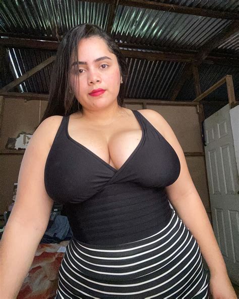 Mujeres solteras buscan amor | Facebook