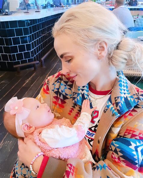 Tiffany Marie Brannon | 👩🏼‍🍼💕 Finally met Amelia Grace, the newest