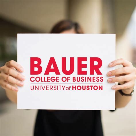 uh bauer college
