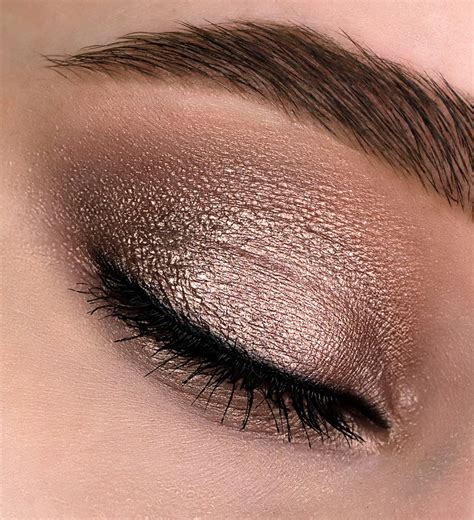 LuxVisage Metal Hype Liquid Eyeshadows - 14 Shades – DiffLand