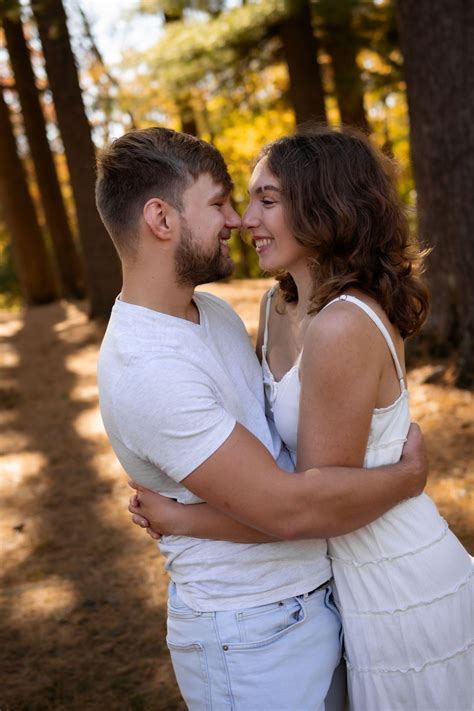 Couples - PNLYM PHOTOS | Northern Illinois Photographer