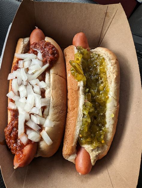 A rare bird sighting at River Park Rahway NJ surprised local hikers 16