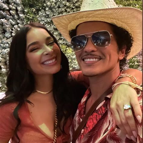 Unveiling The Mystery Bruno Mars Married To N Norteo Love Not Paparazzi Drama