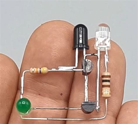 Как сделать инфракрасный датчик приближения | Electronics projects diy ...