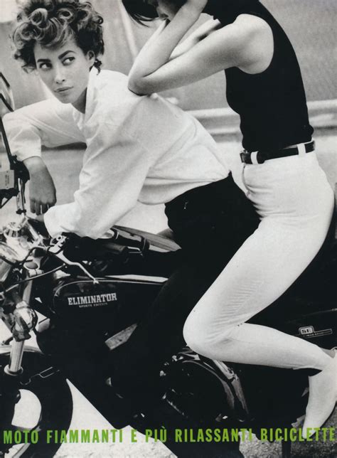 Vogue Italia November 1990 "Italian Fashion Triumphs in Japan, Country