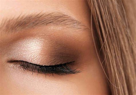 Mastering Eye Makeup for Summer That Sizzles — Moody Sisters Skincare
