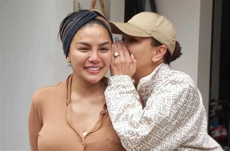 Nikita Mirzani Pamer Sahabat Baru di Penjara, Namanya Yeni da