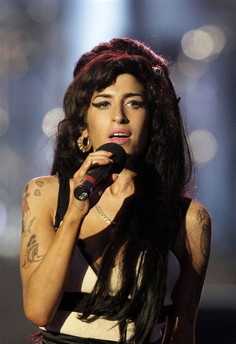 13 Amy Winehouse Songs To Listen To In Memory Of The Legendary Singer