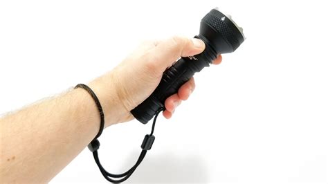 Acebeam L18 Tactical Flashlight Thrower review | 1Lumen