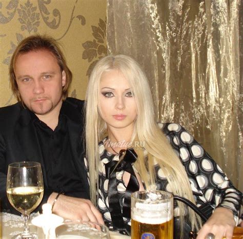 Valeria Lukyanova Height Weight Body Statistics - Healthy Celeb