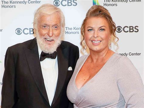 Dick Van Dyke Suffered 'Minor Injuries' After Car Accident: Police