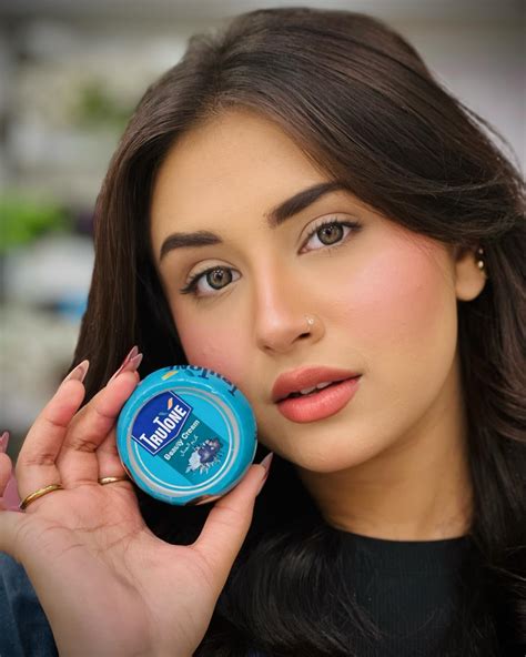 Minahil malik (@minahilmalik727) • Instagram photos and videos