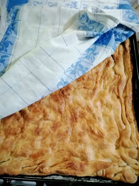 Зелник со праз и сирење - Moirecepti