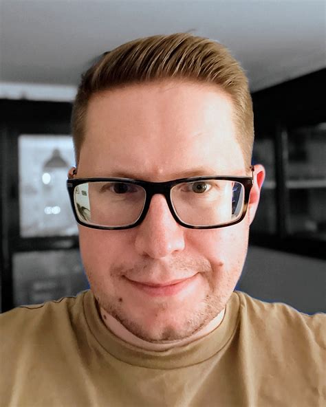 Dmitry Ivanov – Medium