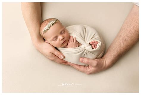 Easter Bunny Newborn Photo Shoot in PDX — SunnyMelon Photography