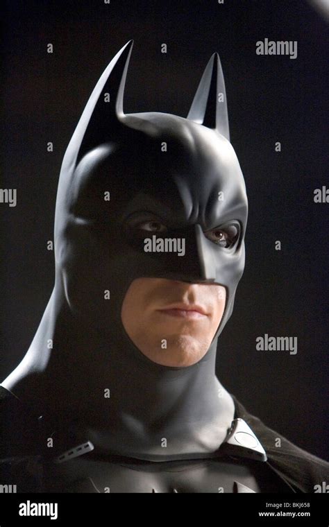 BATMAN BEGINS (2005) CHRISTIAN BALE BBEG 001-021 Stock Photo - Alamy