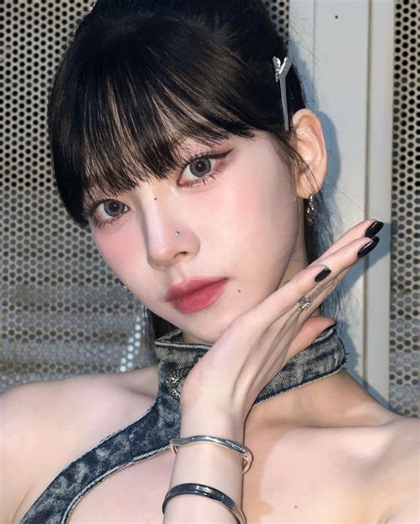 Korean Athlete Goes Viral With Her "Karina" Visual - KpopHit - KPOP HIT