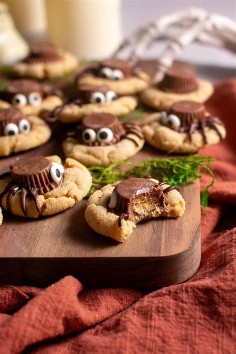 Spider Peanut Butter Blossoms - The Little Holly That Could