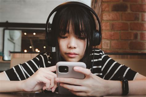 Vantagens Do Uso Do Celular Por Crianças E Adolescentes