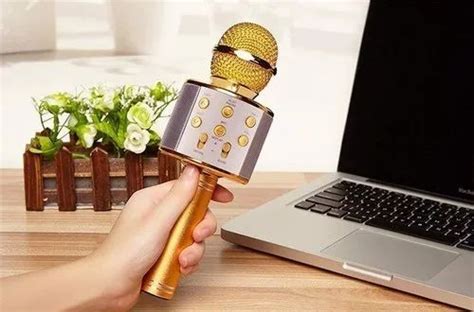 Golden Handheld KTV WS-858 Wireless Microphone at Rs 205 in New Delhi