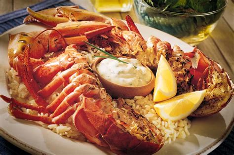 how to warm up already cooked lobster