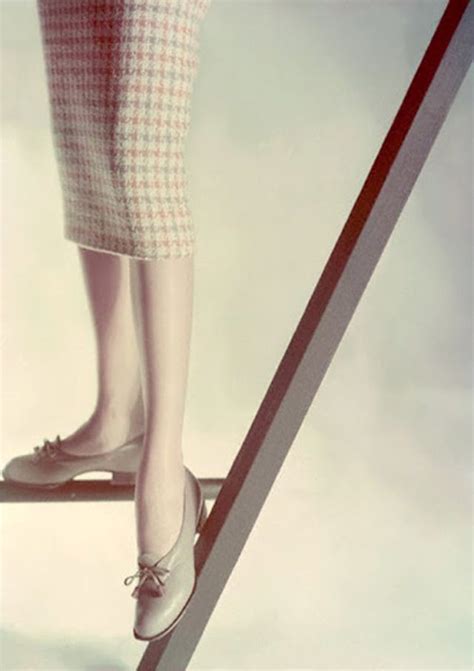 Charming Vintage Photos of ’50s Shoe Styles | Vintage News Daily