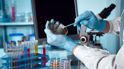 Ces labos de biotech français préparent des vaccins et traitements ...