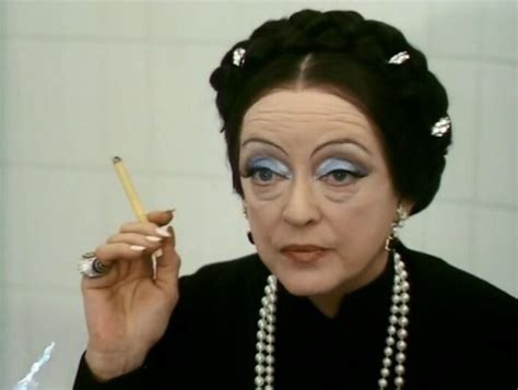 Фото: Мадам Син / Скриншот фильма «Мадам Син» (1972) #3136441