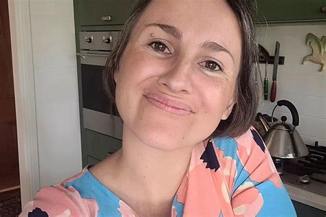 how to get out of the roommate phase