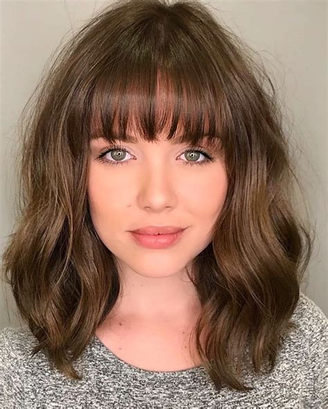 50 Most Trendy and Flattering Bangs for Round Faces in 2024