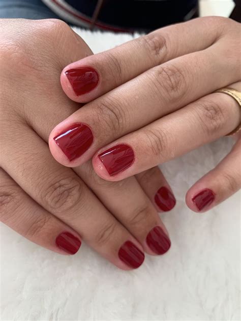 Unhas Curtinhas Vermelhas - Pin de Katie Nightingale em Make Me Pretty | Unhas vermelhas curtas ...