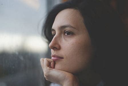 photo worried girl woman waiting sitting thinking worry