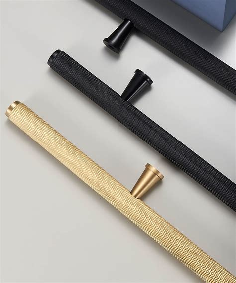 BANBURY Knurled Solid Brass Kitchen & Cabinet Handle, premium pull handle
