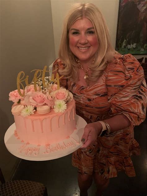 50th Birthday Outfit Ideas: 20 Styling Tips for Big Day | Birthday ...