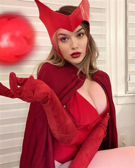 LAUREN SUMMER – Instagram Photos 11/03/2021 – HawtCelebs